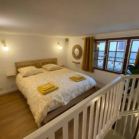 - Proche Chateau Cite * カルカソンヌ