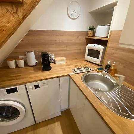 - Proche Chateau Cite カルカソンヌ